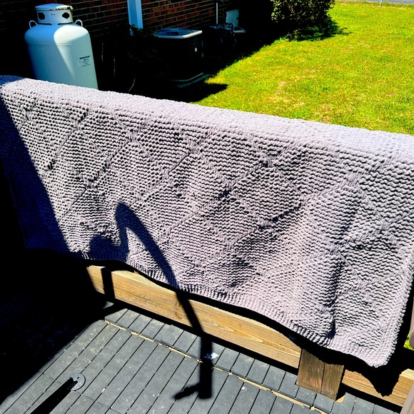 Hand knit blanket